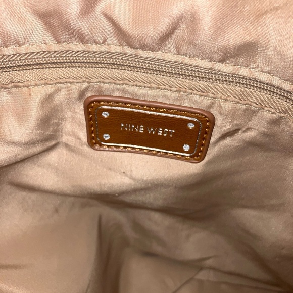 Nine West Purple Snakeskin Shoulder Bag Great Condition - Picture 4 of 8